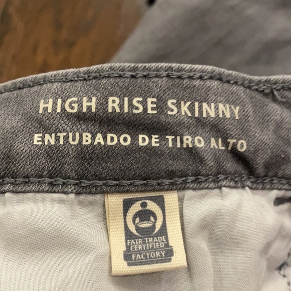 Universal Thread High Rise Skinny Jeans - Picture 3 of 5